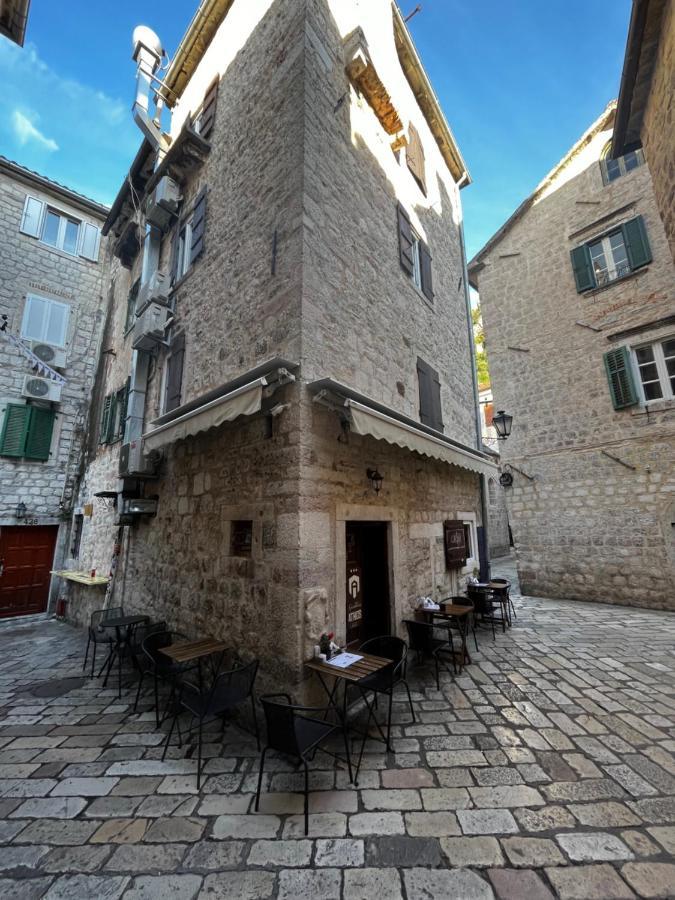 Athos Guesthouse 코토르 외부 사진